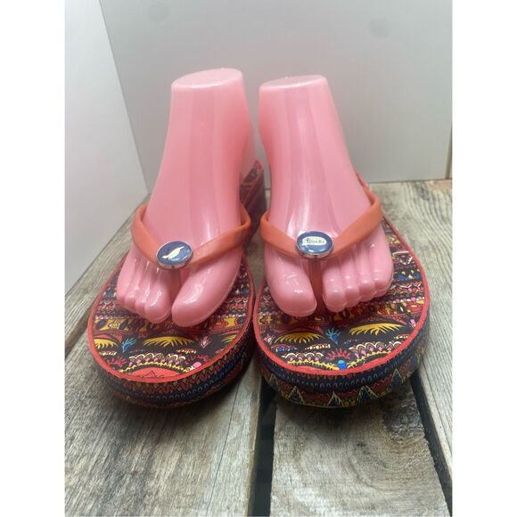 Sakroots Platform Flip Flops Women’s Size 8 Peace Sign Print Sandals Summer Shoe - Picture 1 of 8